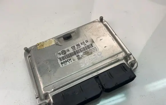 Volkswagen PASSAT B5.5 Engine control unit/module 038906019CQ