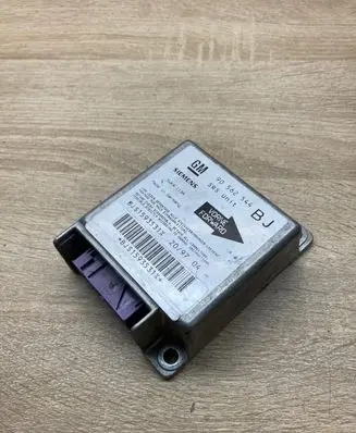 Opel Astra F Airbag control unit/module 90562544 5WK4113A