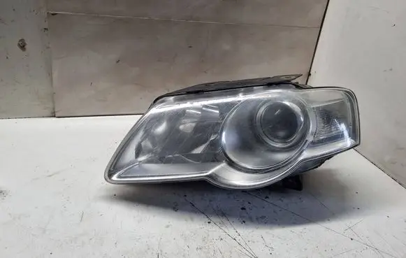 Volkswagen PASSAT B6 Headlight/headlamp 3C0941005S