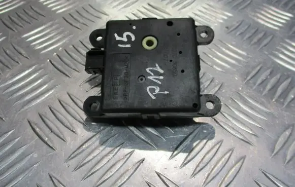 Nissan Primera Central body control module 3C27030850