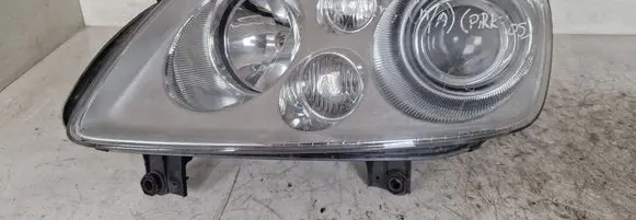 Volkswagen Touran I Headlight/headlamp 0301205271 1T0941031F