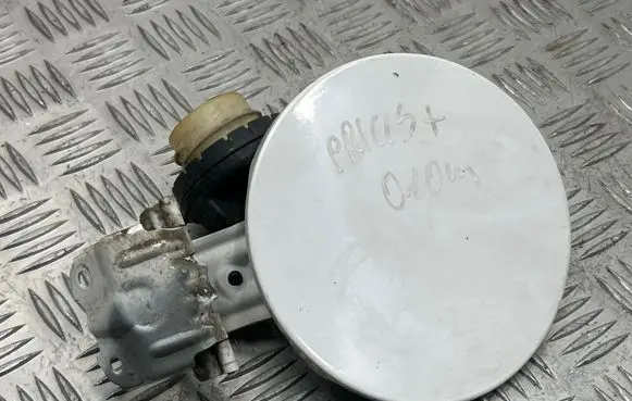 Toyota Prius+ (ZVW40) Fuel tank cap 