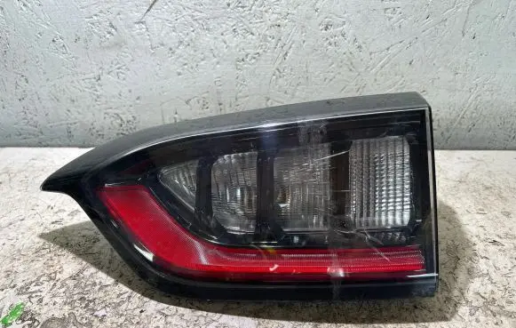 Jeep Cherokee Tailgate rear/tail lights 300680