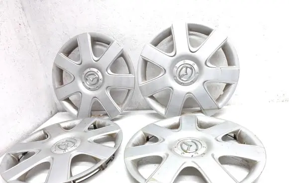 Mazda 6 R15 wheel hub/cap/trim GJ6R37170