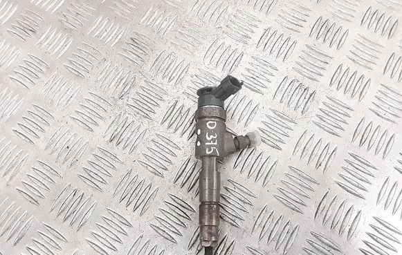 Ford Mondeo MK V Fuel injector cv6q9f593aa