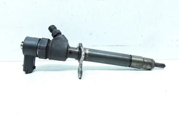 Volvo XC70 Fuel injector 30777526 0445110298