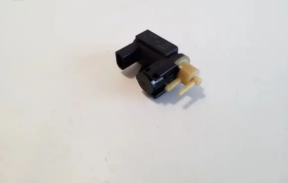 Volvo XC60 Turbo solenoid valve 31480559