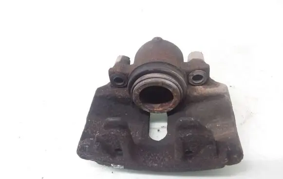 Volkswagen PASSAT B7 Front brake caliper