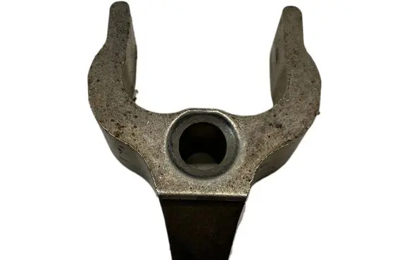 Toyota Avensis T270 Fuel Injector clamp holder 