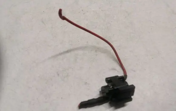 BMW 5 E39 Oil pressure sensor 1714254 58705910
