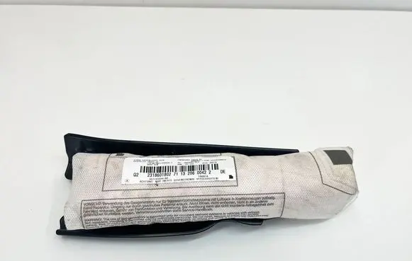 Mercedes-Benz SL R231 Knee airbag A2318601802 2318601802