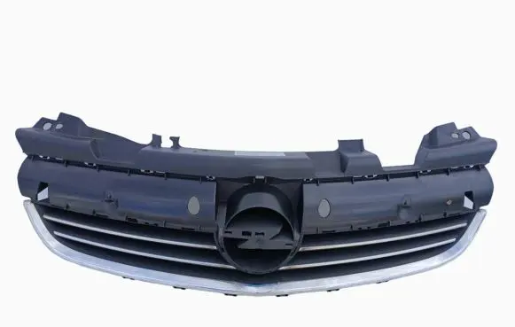 Opel Zafira B Front bumper upper radiator grill 13247331