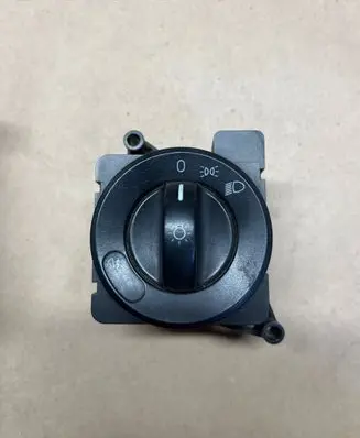 Volkswagen Crafter Light switch 9065450104