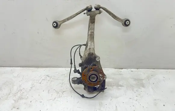 Audi A6 S6 C7 4G Front wheel hub spindle knuckle
