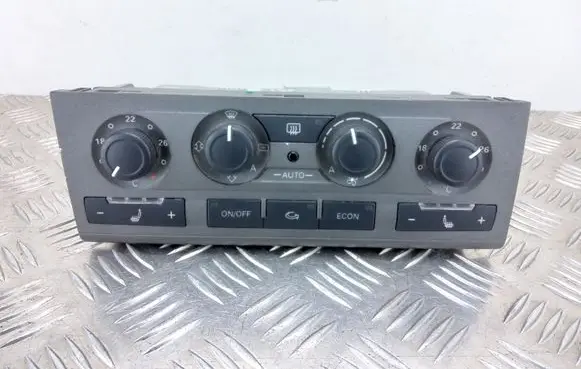 Audi A6 S6 C6 4F Climate control unit 4F1820043N