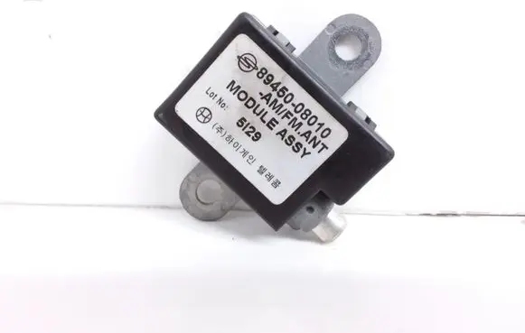 SsangYong Rexton Aerial antenna amplifier 8945008010