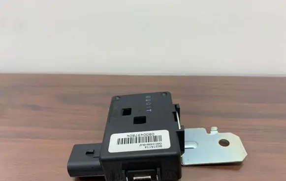 Mitsubishi Outlander Other control units/modules 8637A114 G8D640MBUZ