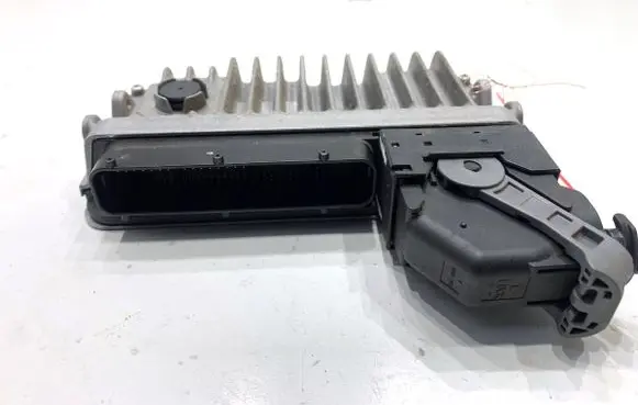 Toyota RAV 4 (XA40) Engine control unit/module ECU 8966142K80