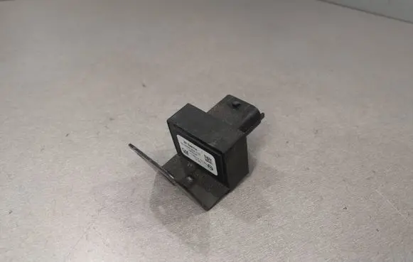 Maserati Ghibli ESP acceleration yaw rate sensor 670005816 002455000115