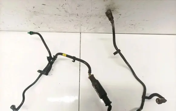 Citroen C4 I Picasso Mechanical fuel pump 