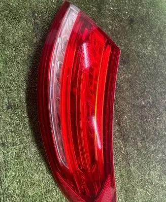 Mercedes-Benz C W205 Tailgate rear/tail lights 07047000 908990690XV