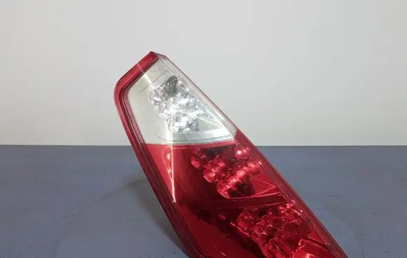Fiat Punto (199) Rear/tail lights LT-HU323