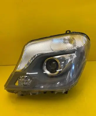 Mercedes-Benz Sprinter W906 Headlight/headlamp A9068206200