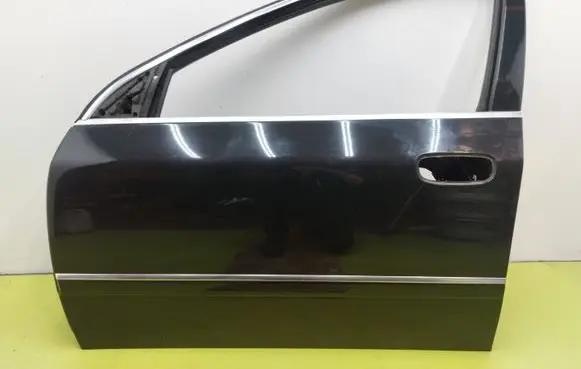 Peugeot 607 Front door