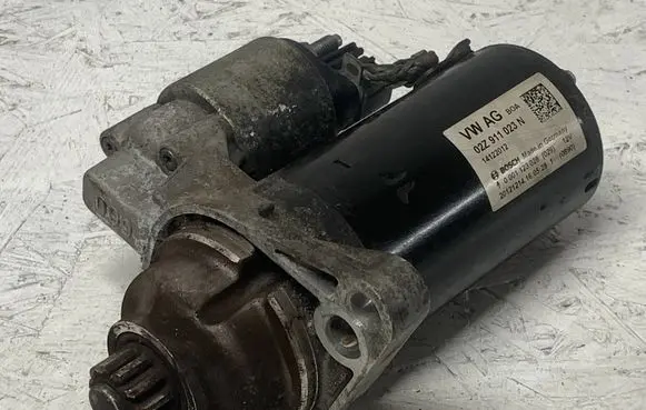 Skoda Octavia Mk2 (1Z) Starter motor 02Z911023N