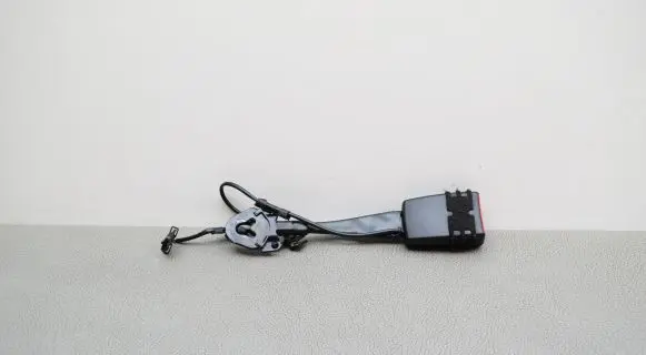Audi A4 S4 B8 8K Front seatbelt buckle 8K0857755F