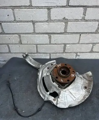 BMW X6 E71 Front wheel hub 6773783