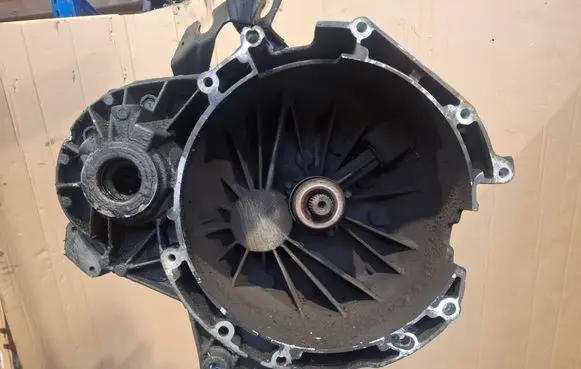 Ford Transit Manual 5 speed gearbox 6C1R7002AB 6C1R7F096 N5LUA