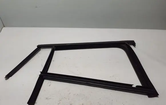 Mercedes-Benz GLA H247 Rubber seal rear door A2477354400