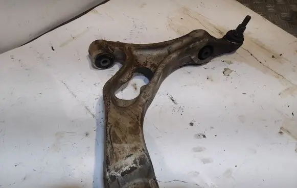 Volkswagen Touareg II Front lower control arm/wishbone NERA