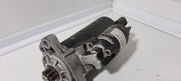 Audi Q7 4L Starter motor 059911024HX
