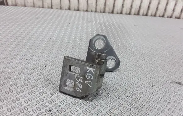 Volkswagen Golf Plus Rear door upper hinge
