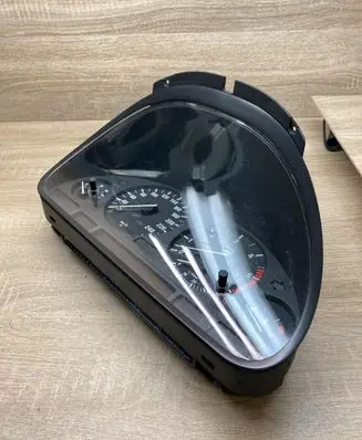 BMW 5 E39 Speedometer (instrument cluster) 6942181 110008784