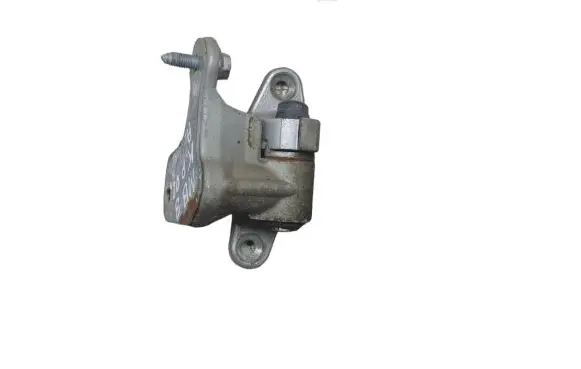 Mercedes-Benz B W245 Front door lower hinge 
