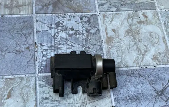 Ford Fiesta Turbo solenoid valve 9641726680