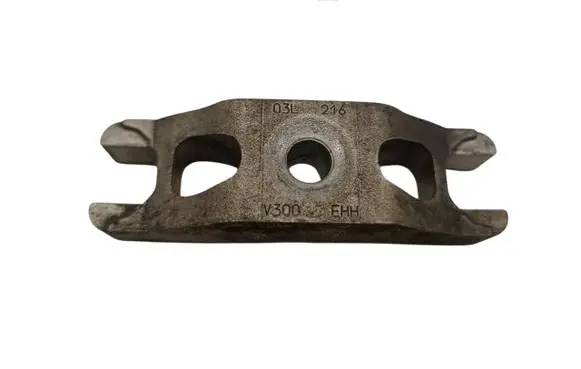 Skoda Octavia Mk2 (1Z) Fuel Injector clamp holder 03L216