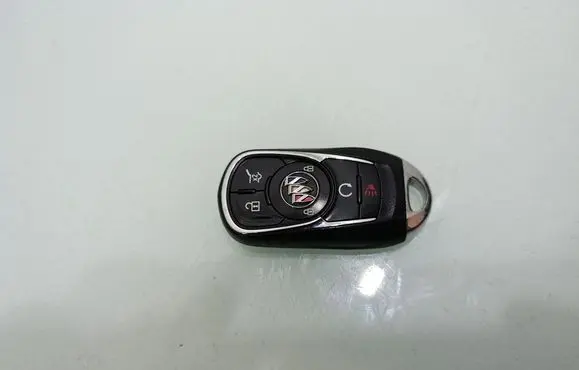 Buick Encore GX I Ignition key/card 
