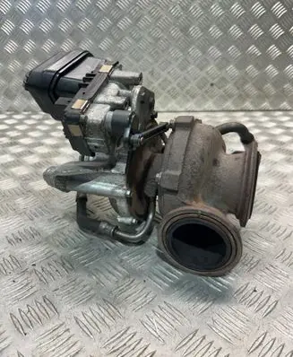 BMW 5 F10 F11 Turbo 7823202