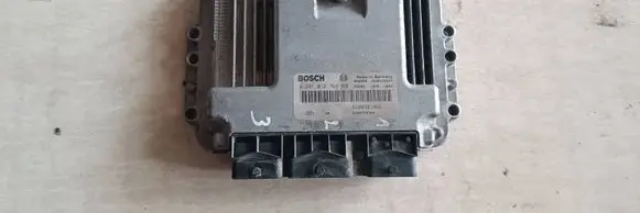 Renault Scenic II - Grand scenic II Engine control unit/module 8200391966 8200558304 0281012769