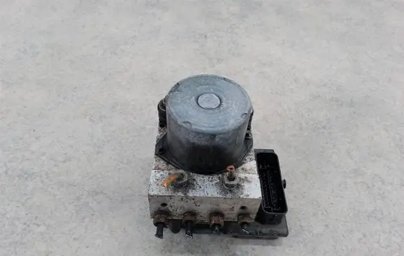 Opel Corsa D ABS Pump 13282283