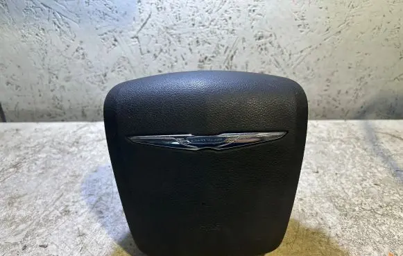 Chrysler 300C Steering wheel airbag P1ZA61DX9AA