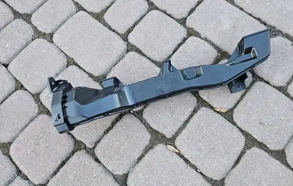 Toyota Highlander XU70 Rear air vent grill 