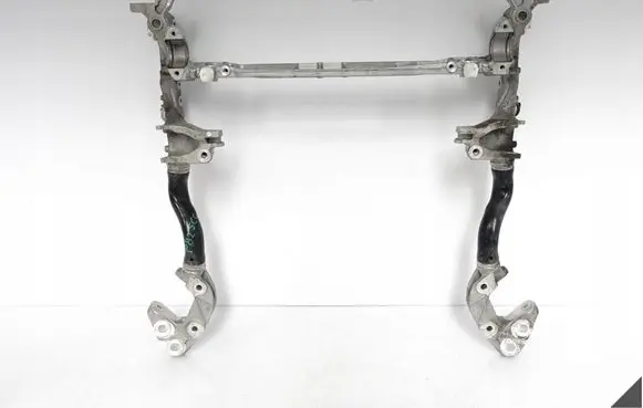 Audi Q7 4M Front subframe 4M0323708BD