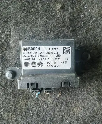 Fiat 500L Parking PDC control unit/module 51974644