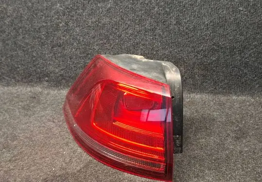 Volkswagen Golf VII Rear/tail lights 5G9945095C