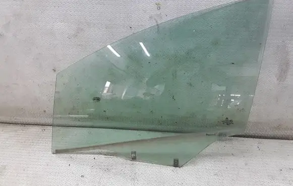 Citroen C4 I Front door window glass four-door
